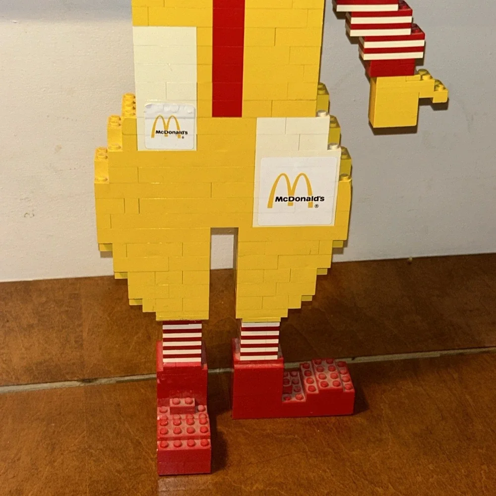 Collectors 1980s Ronald McDonald Lego Store Advertising Display Figure McDonalds